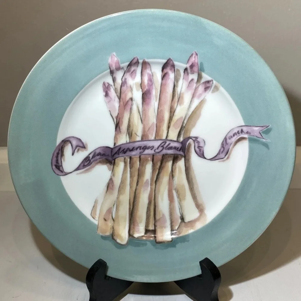 Williams Sonoma Asparagus Bunches 8.25” Two (2) Set Salad Dessert Plates, Japan
